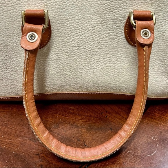 👜 Dooney & Bourke All Weather Leather Satchel – Vintage - Picture 7 of 16